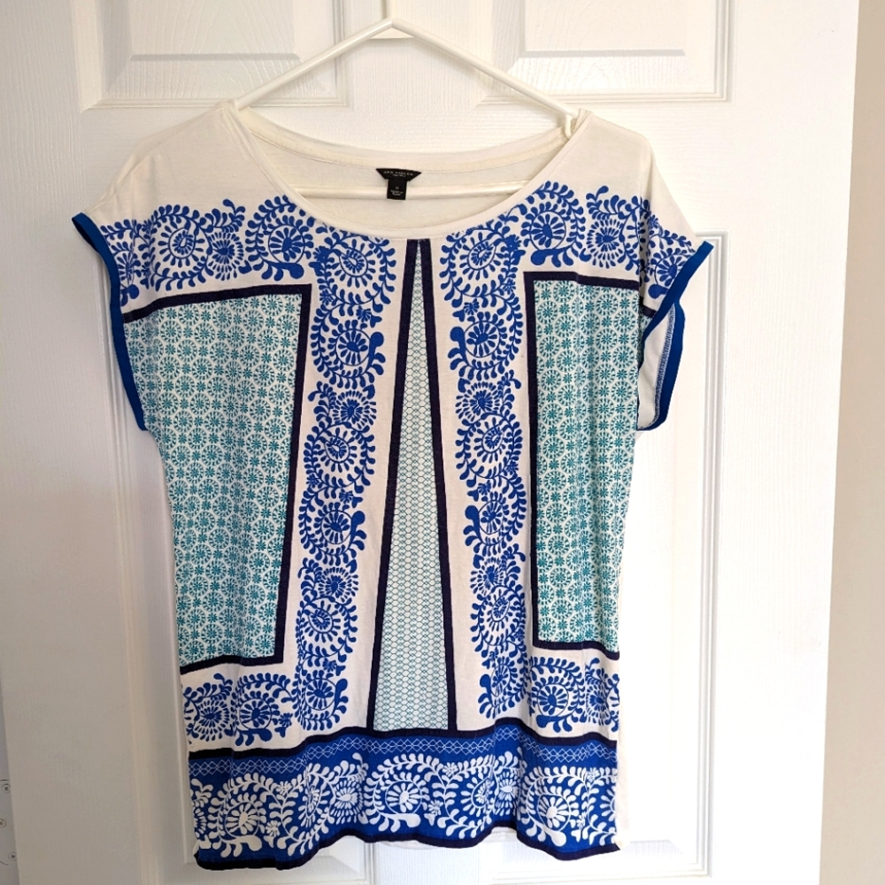 *3 for $20* Ann Taylor - T-shirt